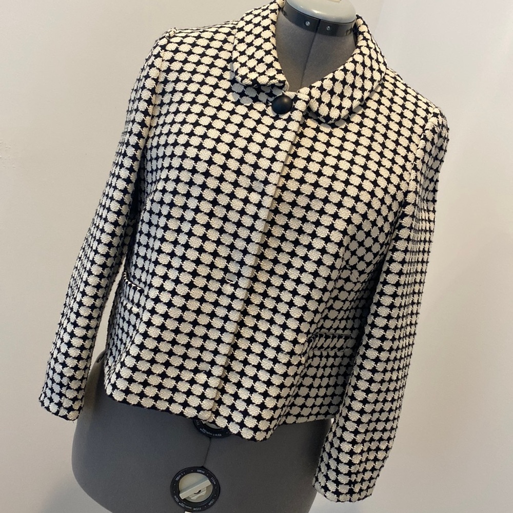 Banana Republic geometric print cropped blazer